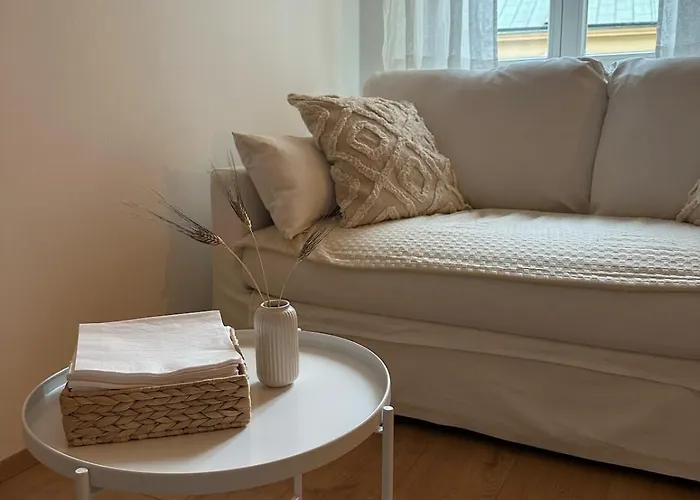 Anna's Cozy Corner 2 *